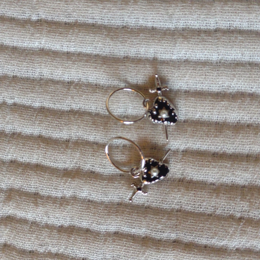 Regal Rose Pearl heart with dagger earrings